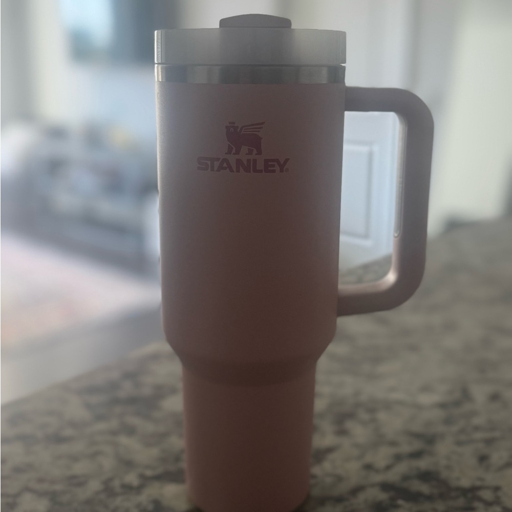 Stanley Dusty Rose Travel Mug with Handle